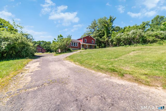 28 Charter Oak Drive, Oxford, CT 06478