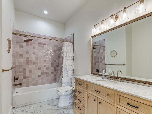 2809 E Britton Road, Oklahoma City, OK 73131