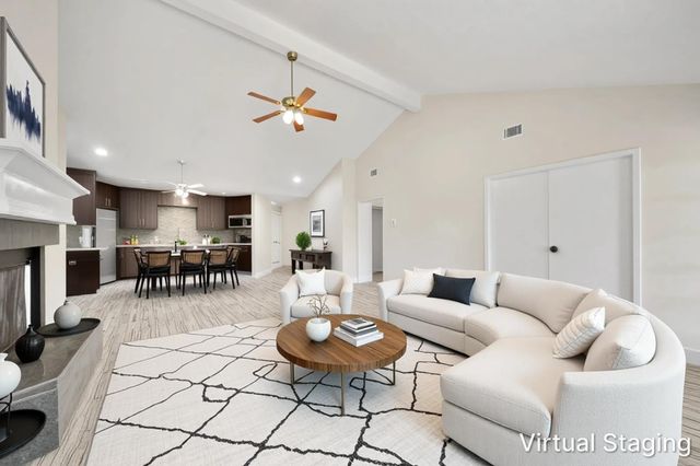 10904 Birch Drive, La Porte, TX 77571