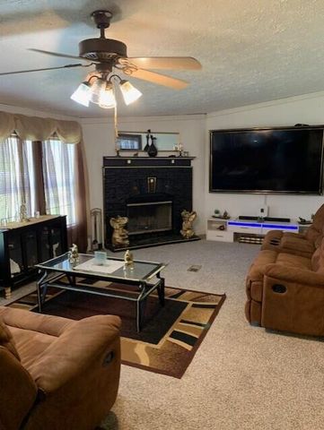 307 Glen Street, Summerville, SC 29483