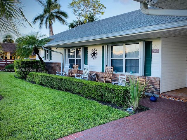 29490 SW 193 AVE, Homestead, FL 33030