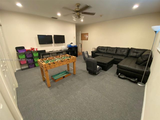 29490 SW 193 AVE, Homestead, FL 33030