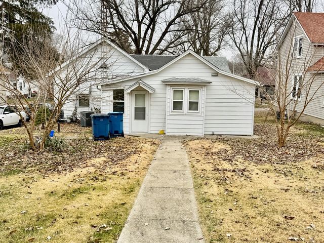 119 E 2nd Street, Spring Valley, IL 61362