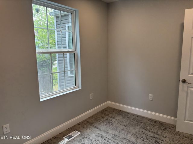 2549 Keith Ave, Knoxville, TN 37921