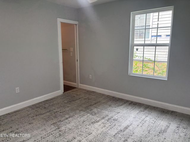 2549 Keith Ave, Knoxville, TN 37921