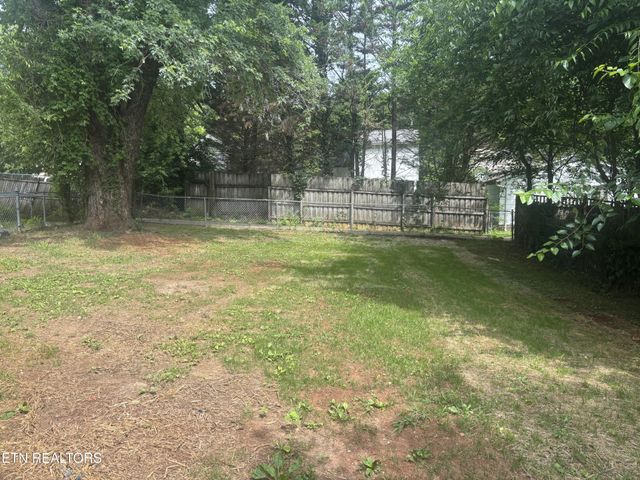 2549 Keith Ave, Knoxville, TN 37921