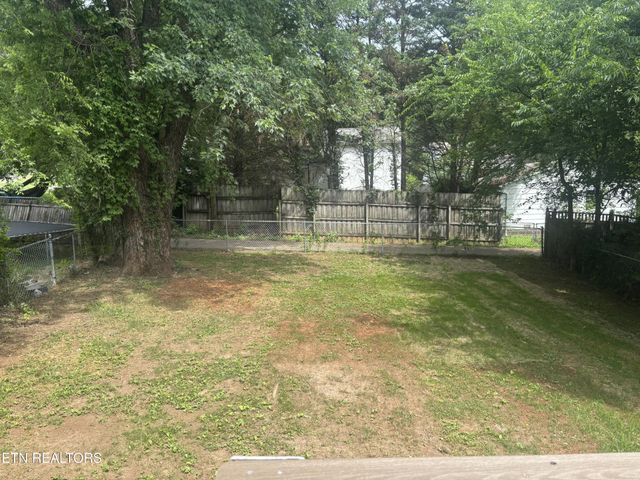 2549 Keith Ave, Knoxville, TN 37921
