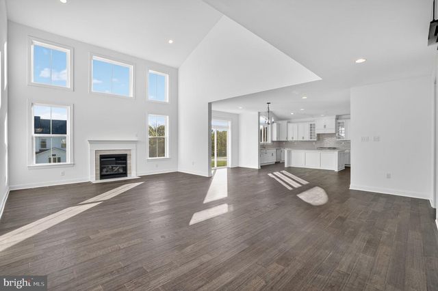 409 LONGVIEW DR, Collegeville, PA 19426