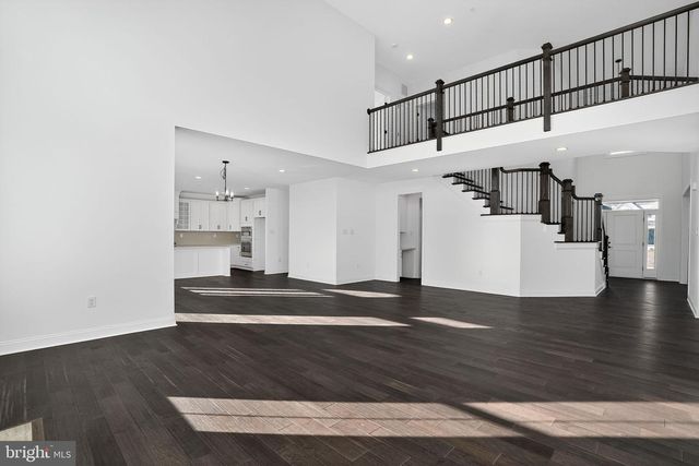 409 LONGVIEW DR, Collegeville, PA 19426