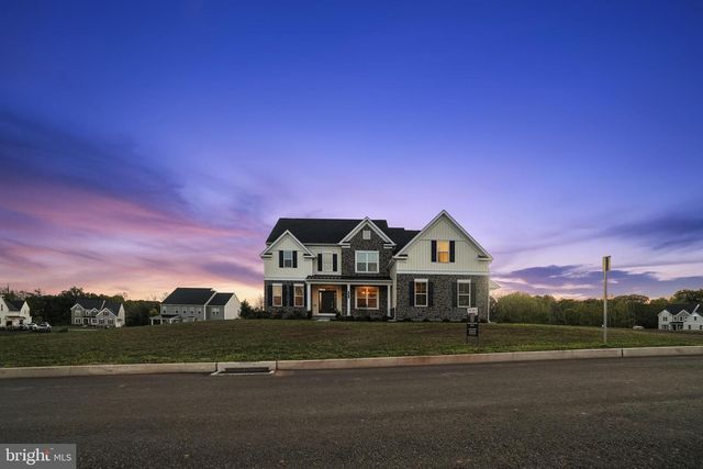 409 LONGVIEW DR, Collegeville, PA 19426