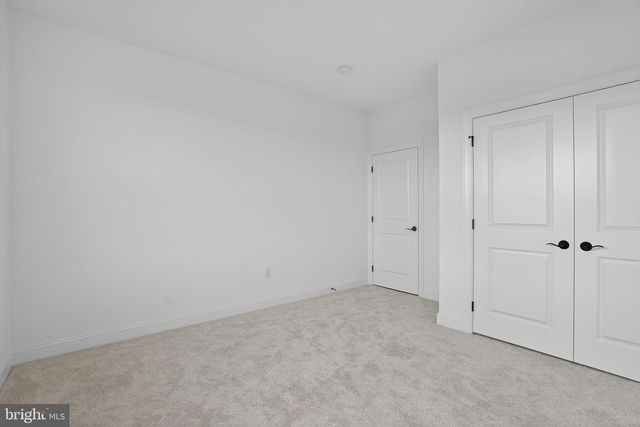 409 LONGVIEW DR, Collegeville, PA 19426