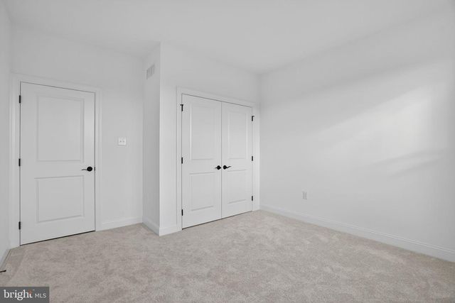 409 LONGVIEW DR, Collegeville, PA 19426