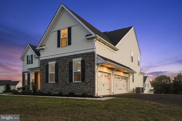 409 LONGVIEW DR, Collegeville, PA 19426