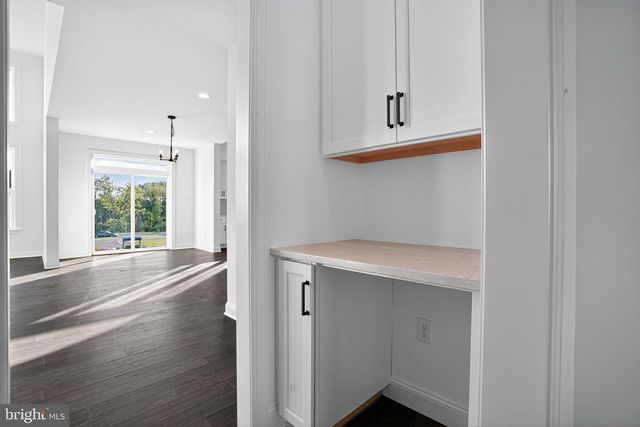 409 LONGVIEW DR, Collegeville, PA 19426