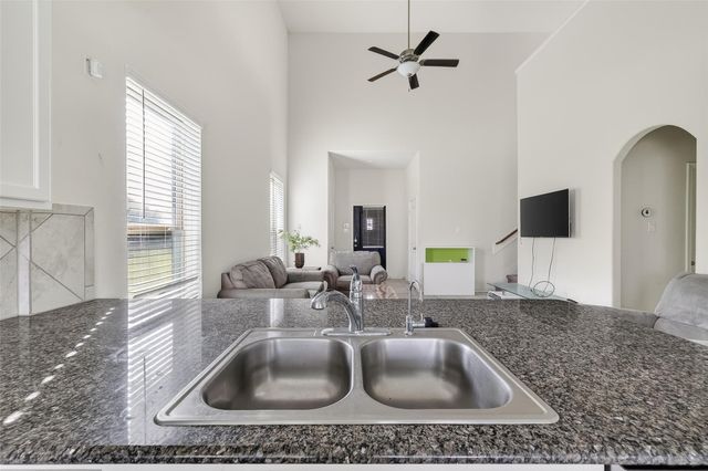 5015 Green Gate Trail, Richmond, TX 77469