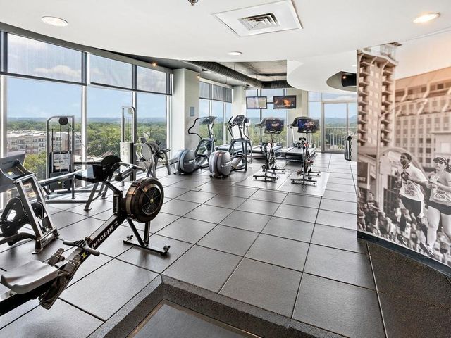 250 Pharr Road NE 808, Atlanta, GA 30305