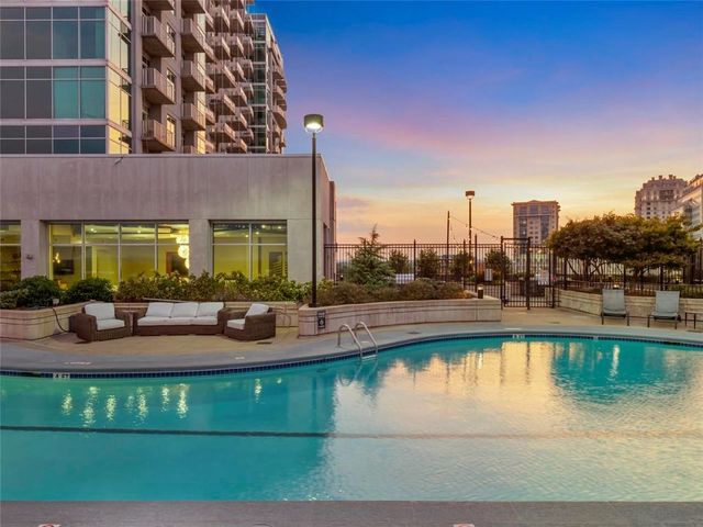 250 Pharr Road NE 808, Atlanta, GA 30305