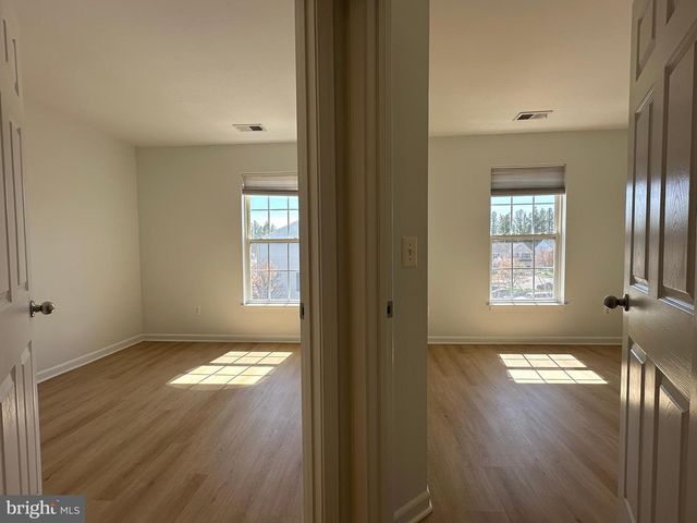 25274 GOTHIC SQ, Chantilly, VA 20152