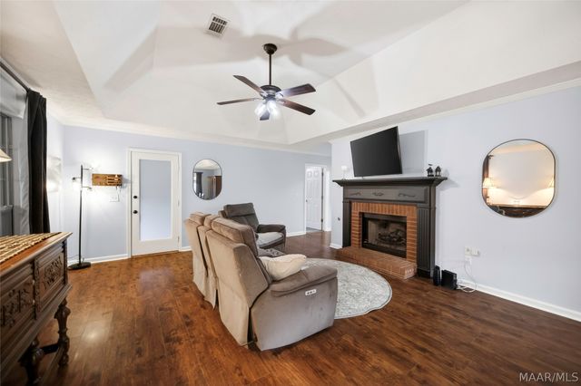 106 Shannon Court, Prattville, AL 36066