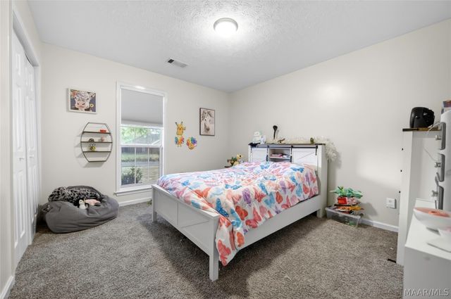 106 Shannon Court, Prattville, AL 36066