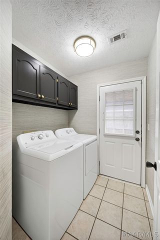 106 Shannon Court, Prattville, AL 36066