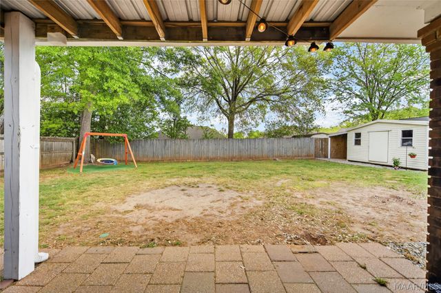 106 Shannon Court, Prattville, AL 36066