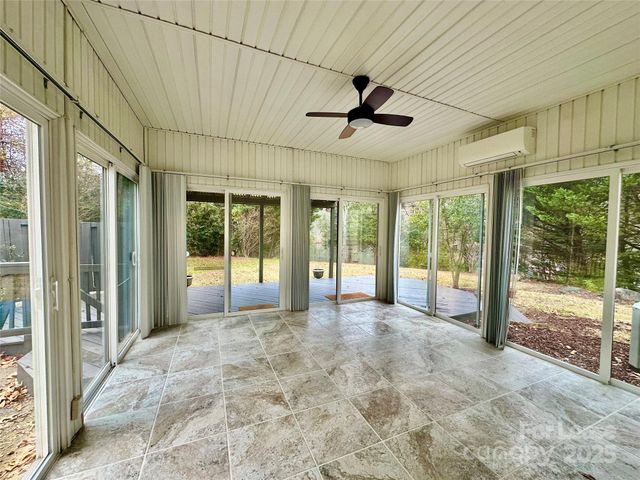 126 Lake Davidson Circle, Davidson, NC 28036