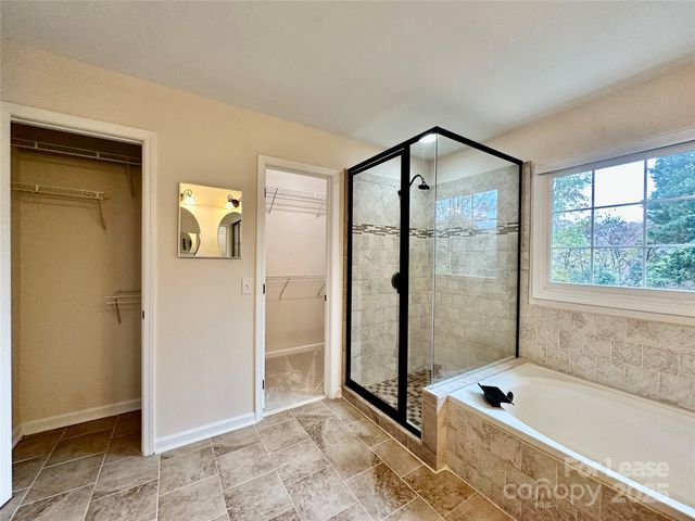 126 Lake Davidson Circle, Davidson, NC 28036