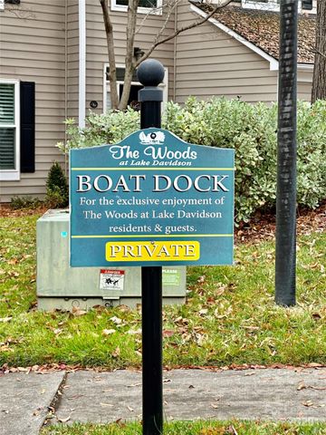 126 Lake Davidson Circle, Davidson, NC 28036
