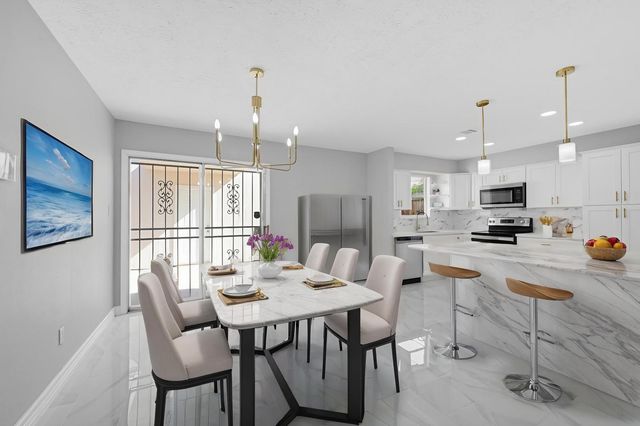 6326 Cambridge Glen Lane, Houston, TX 77035