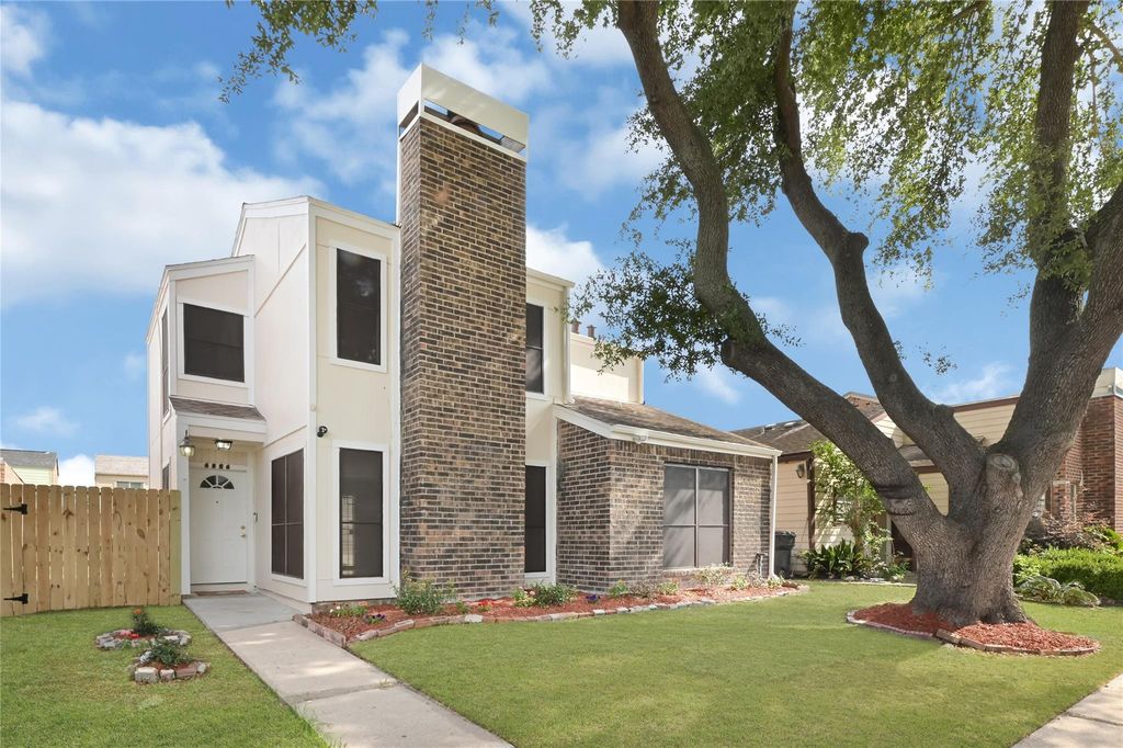 6326 Cambridge Glen Lane, Houston, TX 77035