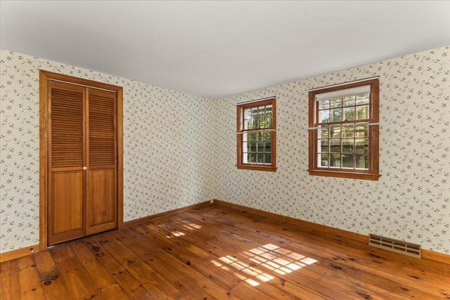 9 E Harbor Drive, Teaticket, MA 02536