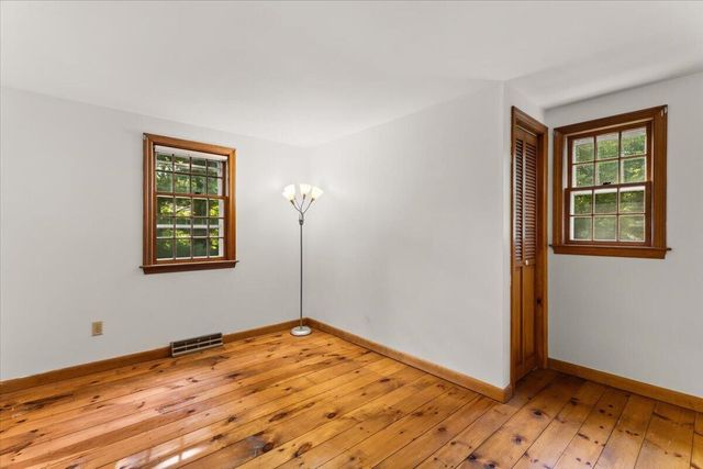 9 E Harbor Drive, Teaticket, MA 02536