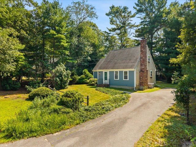 9 E Harbor Drive, Teaticket, MA 02536