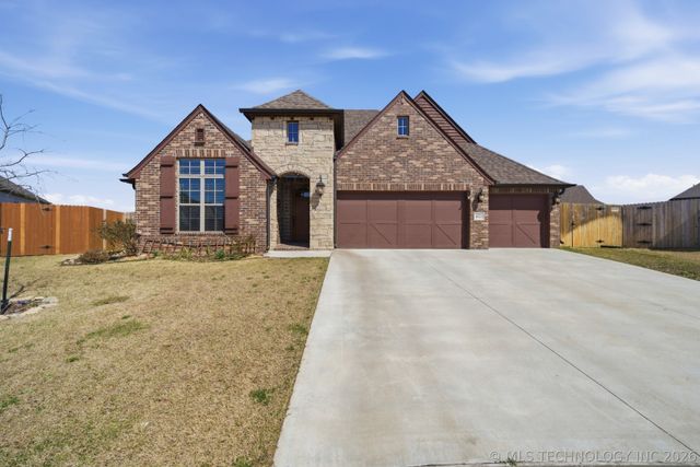 6321 N 24th Street, Broken Arrow, OK 74014