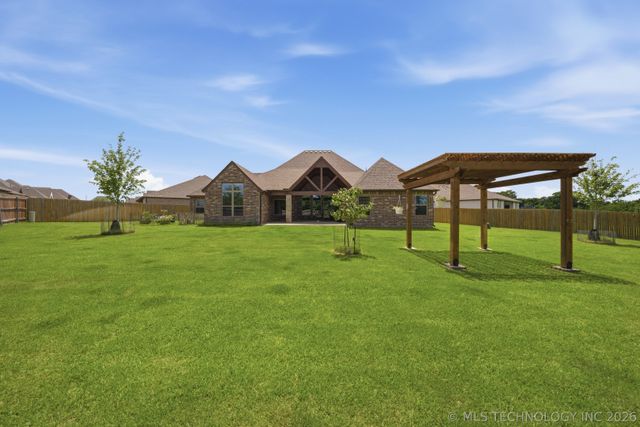 6321 N 24th Street, Broken Arrow, OK 74014