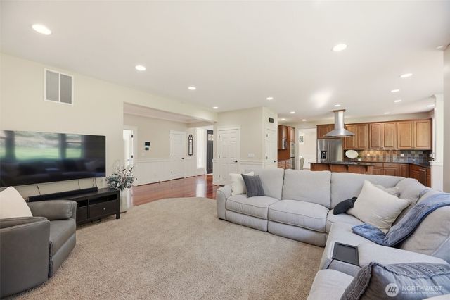 12932 3rd Avenue NE, Tulalip, WA 98271