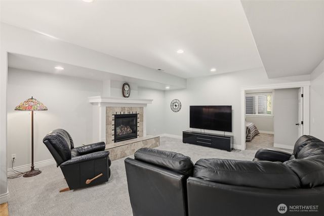 12932 3rd Avenue NE, Tulalip, WA 98271