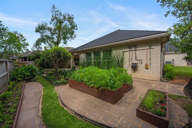 23038 Creek Park Drive, Spring, TX 77389