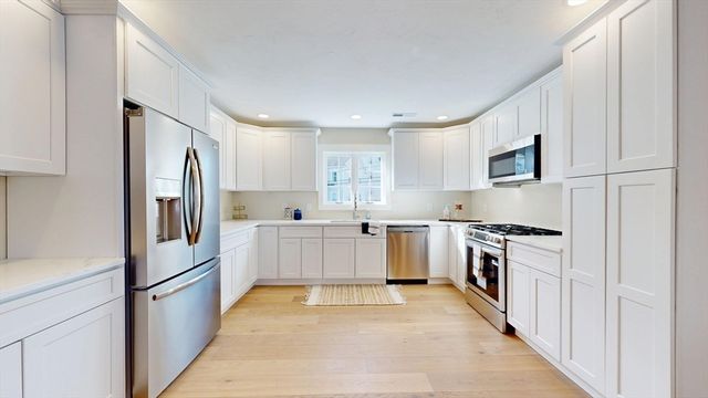 46 Hastings Avenue, Worcester, MA 01606