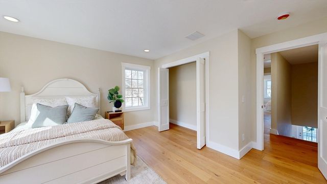 46 Hastings Avenue, Worcester, MA 01606