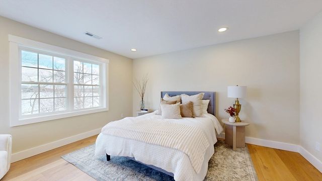 46 Hastings Avenue, Worcester, MA 01606