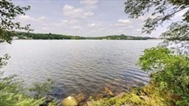 46 Hastings Avenue, Worcester, MA 01606