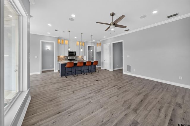 1712 Stephanie Dr, Whitehouse, TX 75791