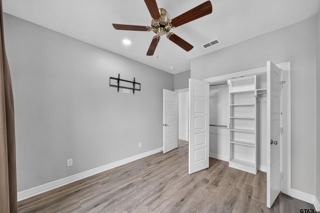 1712 Stephanie Dr, Whitehouse, TX 75791
