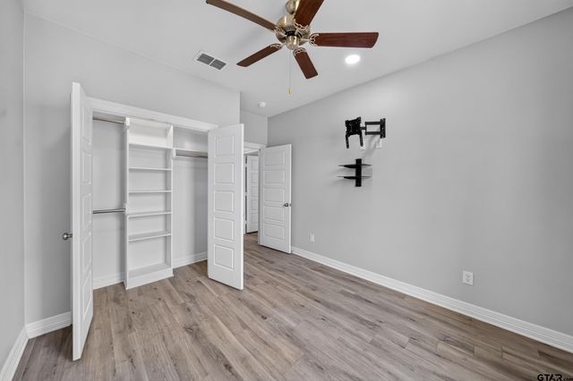 1712 Stephanie Dr, Whitehouse, TX 75791