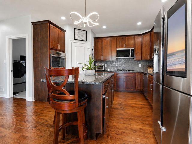 9763 Garden Way, St. John, IN 46373