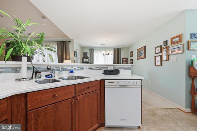 2501 COLERIDGE DR, Frederick, MD 21702