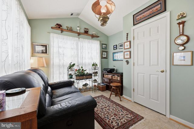 2501 COLERIDGE DR, Frederick, MD 21702