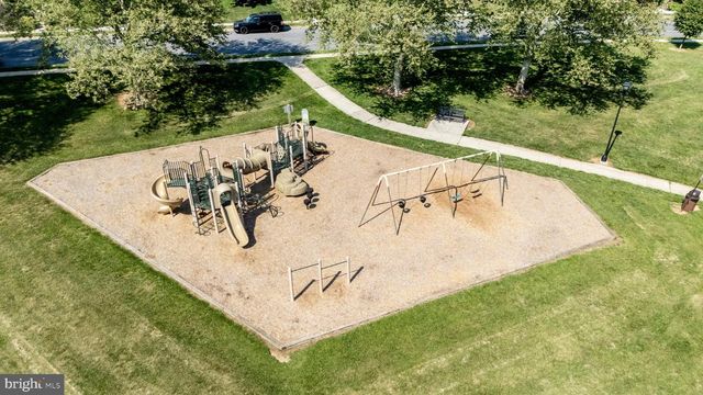 2501 COLERIDGE DR, Frederick, MD 21702